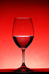 Подача вина и водочных изделий